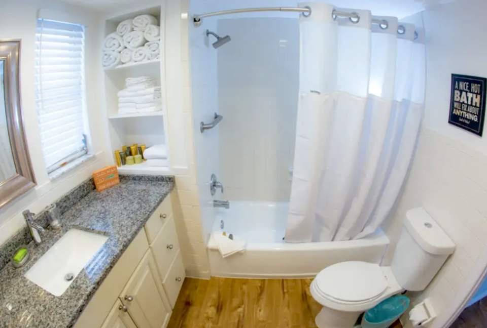 St Pete Beach Home - St Pete Beach, Florida