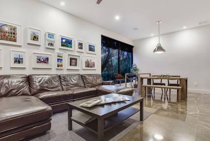 ABOVE - Pinnacle Estate - Austin, Texas