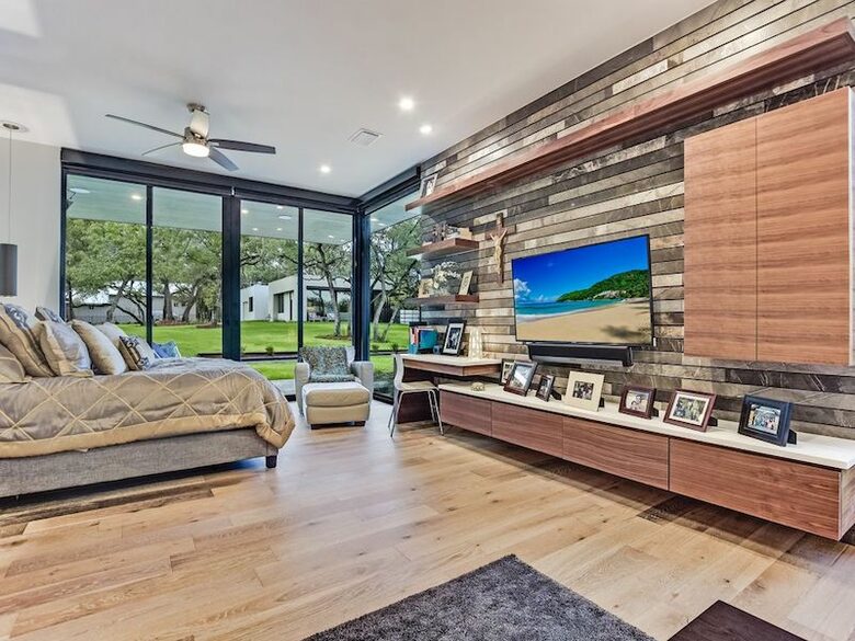 ABOVE - Pinnacle Estate - Austin, Texas