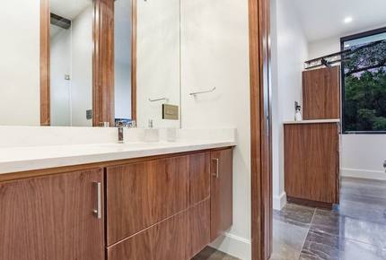 ABOVE - Pinnacle Estate - Austin, Texas