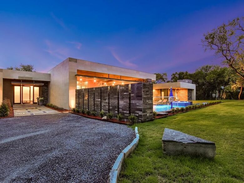 ABOVE - Pinnacle Estate - Austin, Texas