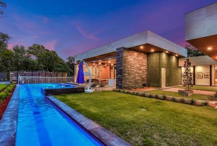 ABOVE - Pinnacle Estate - Austin, Texas