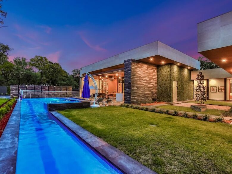 ABOVE - Pinnacle Estate - Austin, Texas