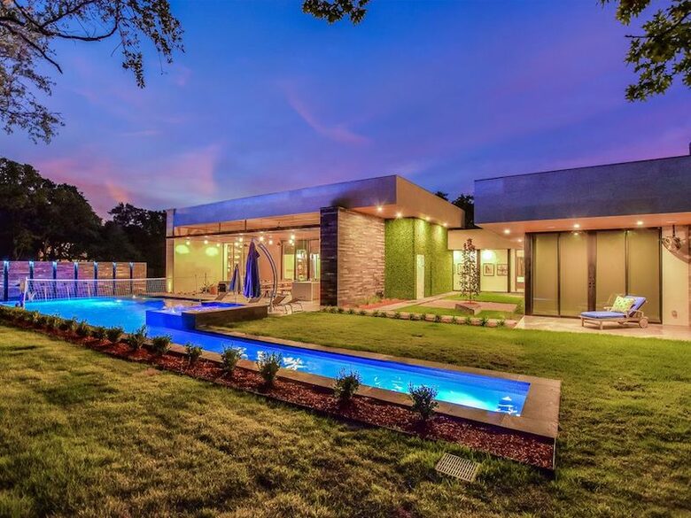 ABOVE - Pinnacle Estate - Austin, Texas