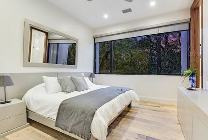 ABOVE - Pinnacle Estate - Austin, Texas