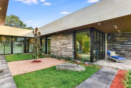 ABOVE - Pinnacle Estate - Austin, Texas