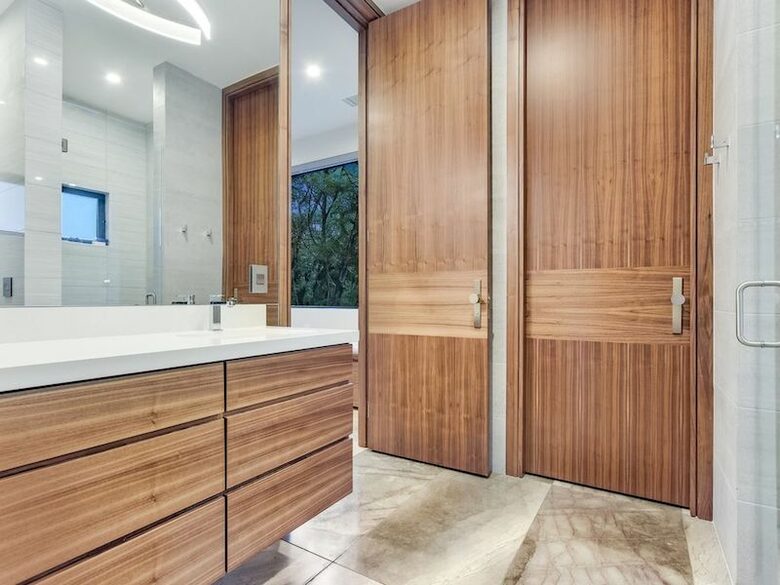 ABOVE - Pinnacle Estate - Austin, Texas