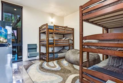 ABOVE - Pinnacle Estate - Austin, Texas