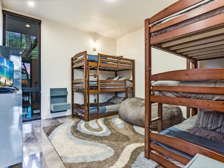 ABOVE - Pinnacle Estate - Austin, Texas