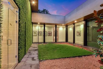 ABOVE - Pinnacle Estate - Austin, Texas