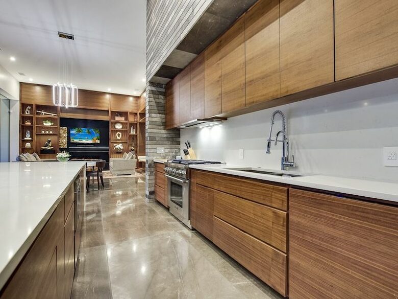 ABOVE - Pinnacle Estate - Austin, Texas