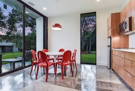 ABOVE - Pinnacle Estate - Austin, Texas