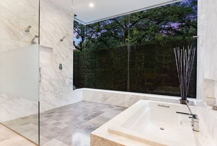 ABOVE - Pinnacle Estate - Austin, Texas