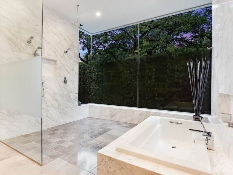 ABOVE - Pinnacle Estate - Austin, Texas