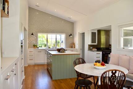 Lyncroft Estate - 30 Private Acres, 3 Acres of Manicured Gardens! - Shoreham, Australia