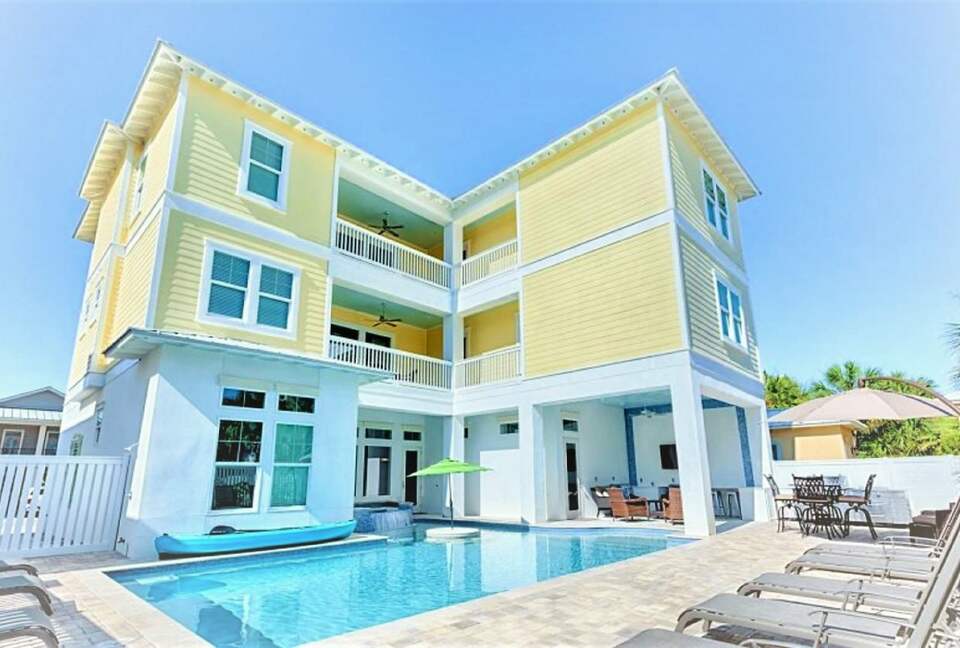 Born To Sun - Miramar Beach, Florida