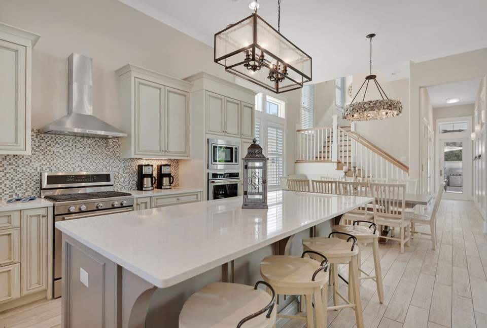 Born To Sun - Miramar Beach, Florida