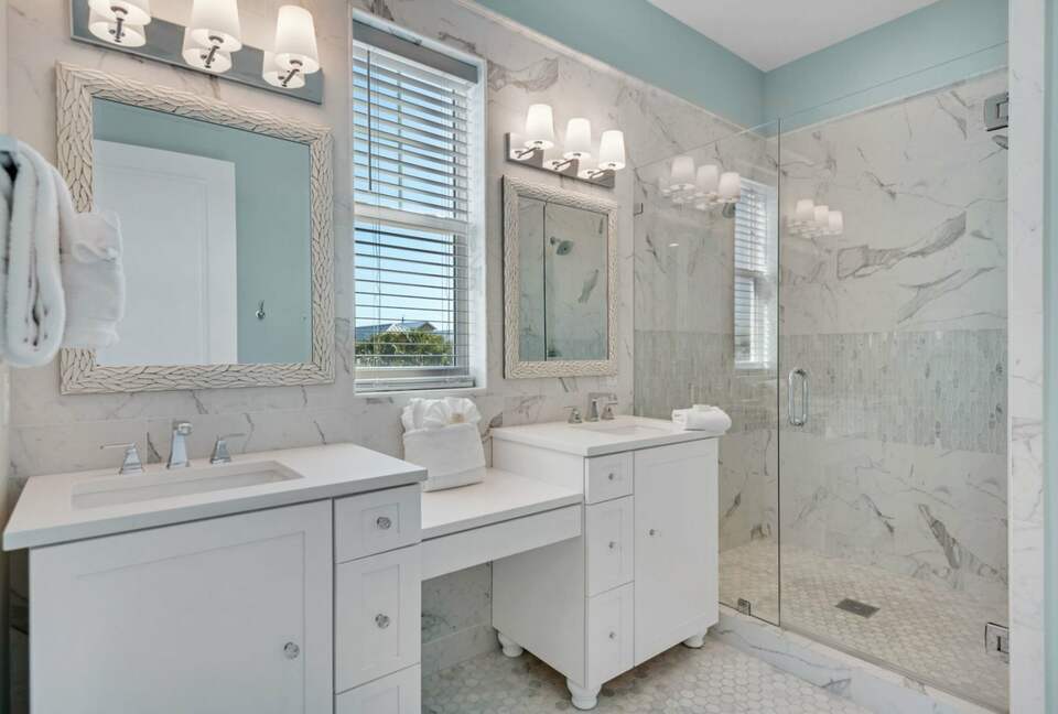 Born To Sun - Miramar Beach, Florida