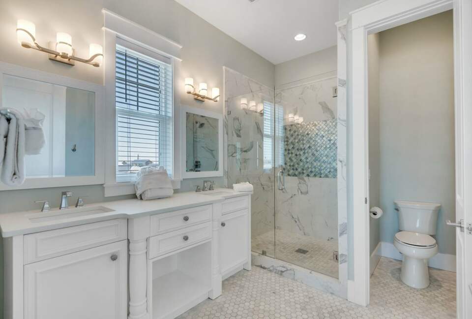 Born To Sun - Miramar Beach, Florida