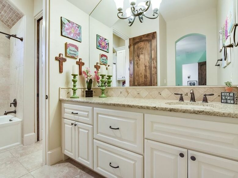 ABOVE - Lake Austin Elite Estate - Austin, Texas