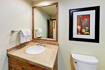 Beaver Creek Landing - Ski-In/Ski-Out - Avon, Colorado