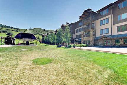 Beaver Creek Landing - Ski-In/Ski-Out - Avon, Colorado