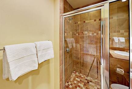 Beaver Creek Landing - Ski-In/Ski-Out - Avon, Colorado