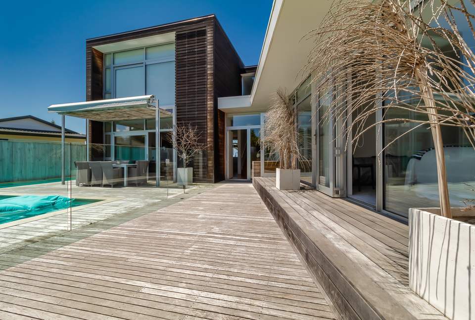 Award-Winning Kiwi Beach! - Waimarama, New Zealand