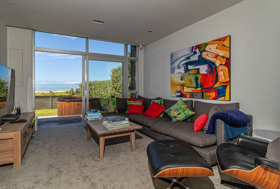 Award-Winning Kiwi Beach! - Waimarama, New Zealand