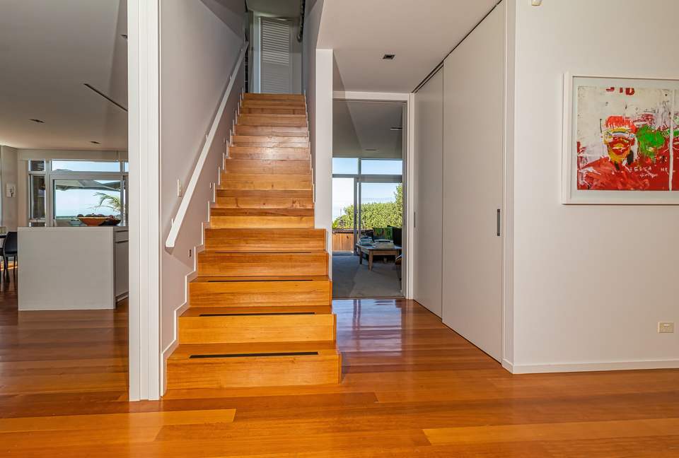 Award-Winning Kiwi Beach! - Waimarama, New Zealand