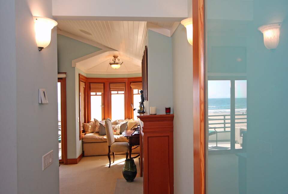 Orange County Beach House - Newport Beach, California