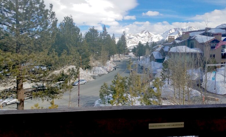 Mammoth Village Luxury Retreat - Mammoth Lakes, California