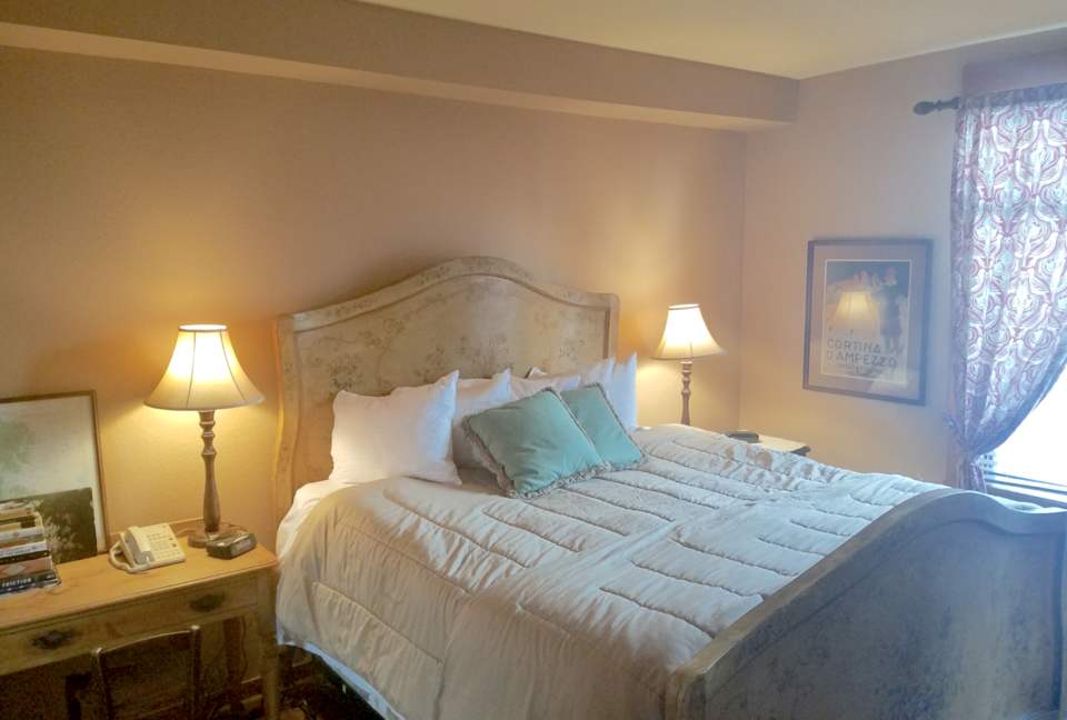 Mammoth Village Luxury Retreat - Mammoth Lakes, California