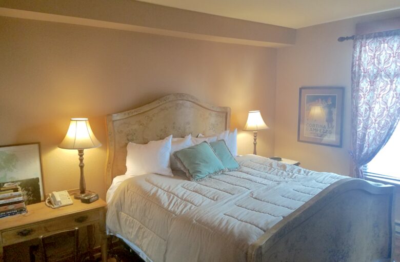 Mammoth Village Luxury Retreat - Mammoth Lakes, California