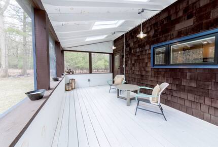 Log Cabin on Music Hill - Woodstock, New York