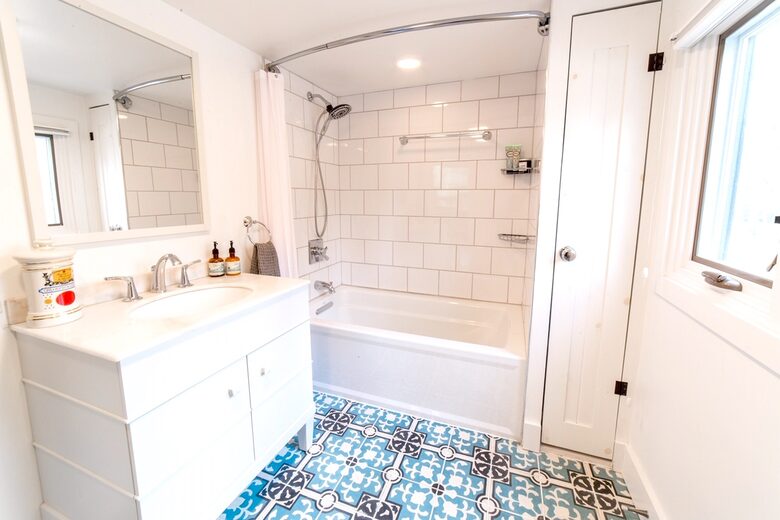 Log Cabin on Music Hill - Woodstock, New York