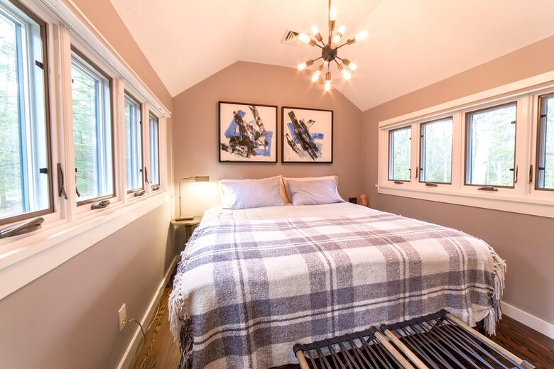 Log Cabin on Music Hill - Woodstock, New York