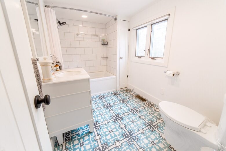 Log Cabin on Music Hill - Woodstock, New York