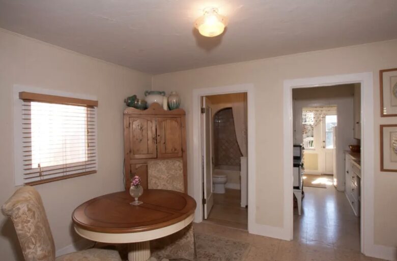 Storybook Cottage at Lover's Point - Pacific Grove, California