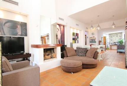 Pirita Villa Spa at El Valle Golf Resort - Banos y Mendigo, Spain