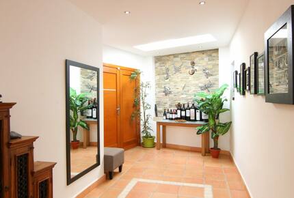 Pirita Villa Spa at El Valle Golf Resort - Banos y Mendigo, Spain