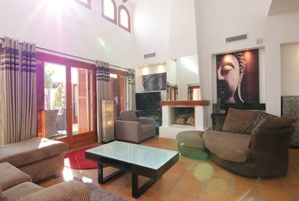 Pirita Villa Spa at El Valle Golf Resort - Banos y Mendigo, Spain