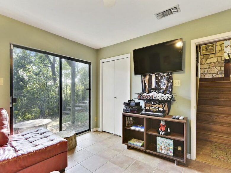 ABOVE - The Austin Original - West Lake Hills, Texas