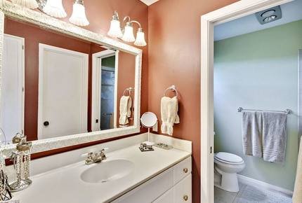 ABOVE - The Austin Original - West Lake Hills, Texas