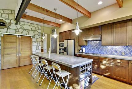 ABOVE - The Austin Original - West Lake Hills, Texas