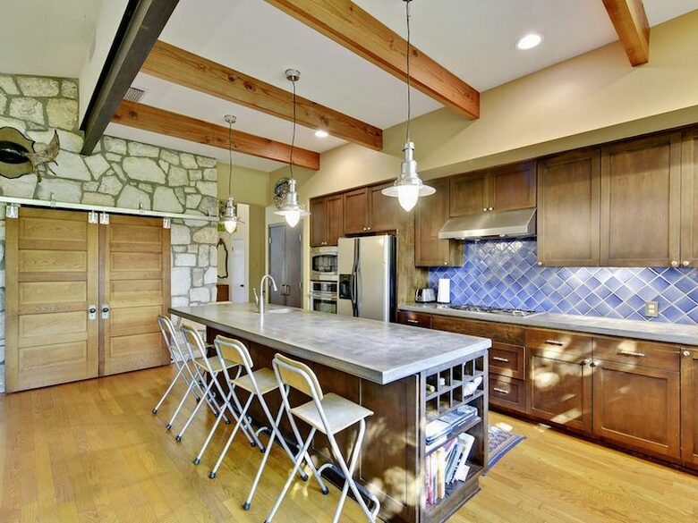 ABOVE - The Austin Original - West Lake Hills, Texas