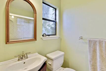 ABOVE - The Austin Original - West Lake Hills, Texas