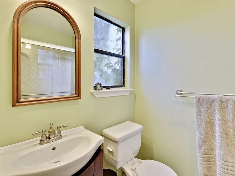 ABOVE - The Austin Original - West Lake Hills, Texas