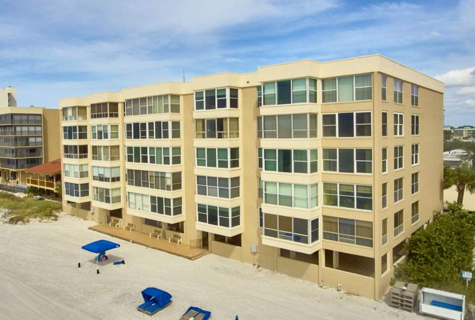 Gulf Front Executive Getaway - Madeira Beach, Florida