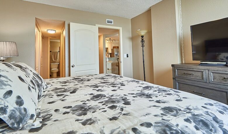 Gulf Front Executive Getaway - Madeira Beach, Florida